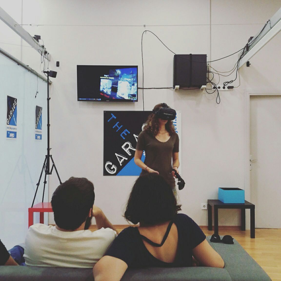 ThegarageVR's tweet photo. Hoy hemos tenido que proteger las trincheras del avance enemigo! ESPECTACULAR #FrontDefense #HTCvive #Mallorca #RealidadVirtual https://t.co/ZPtpMAeugu