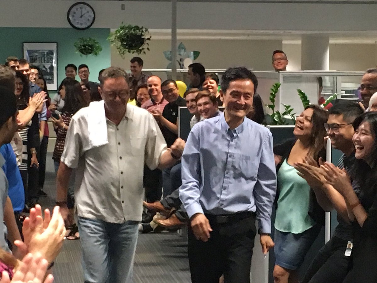 JordanMurphyTD's tweet photo. Western PBO JDRF Rock Paper Scissors Finals! Congrats to Ming Choi for winning it all! @HeatherWagnerTD @BevWeinhandl @CraigJensen_TD https://t.co/SQ5dHfKgaF