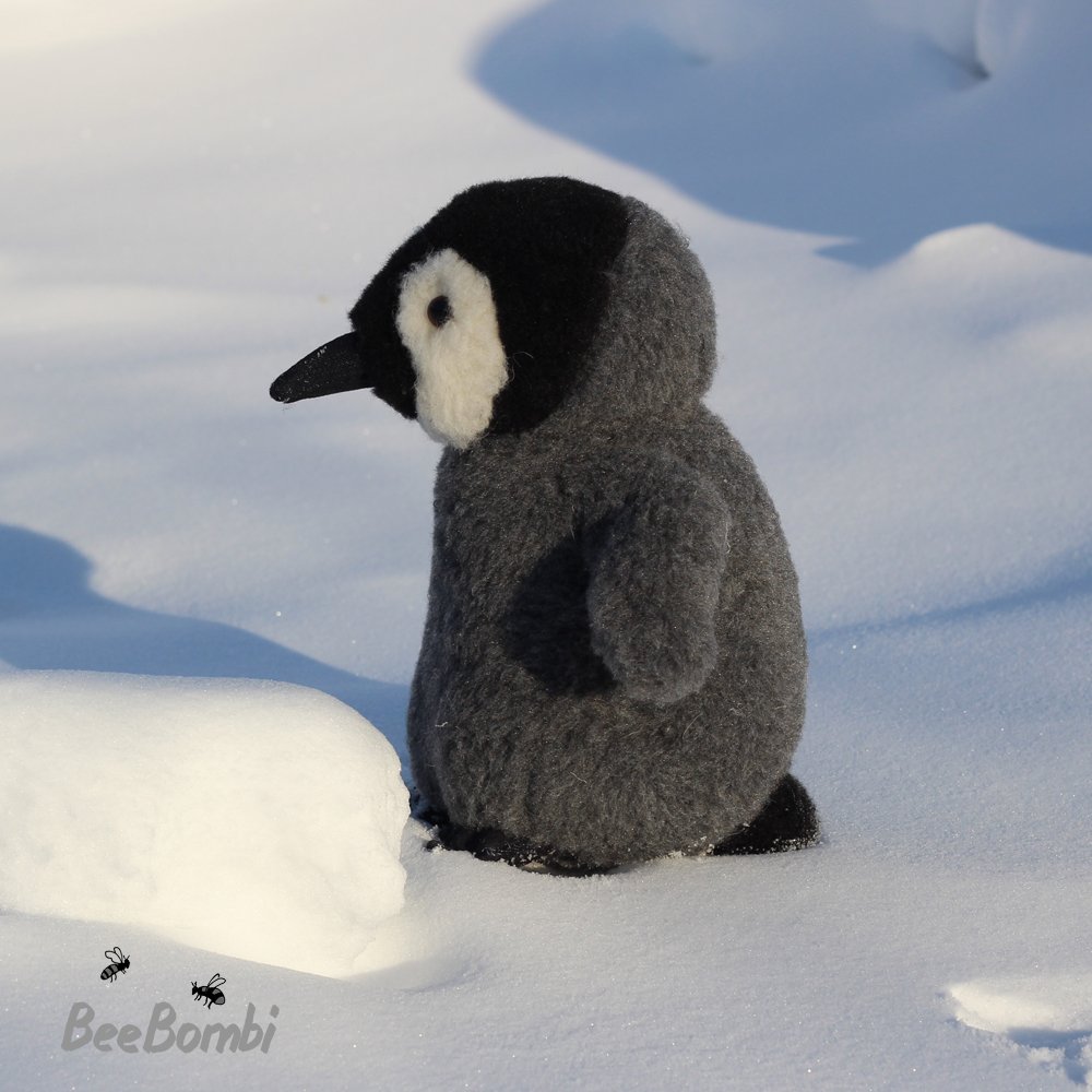 BeeBombi's tweet image. Little penguin sewing pattern — etsy.com/listing/499346… #stuffedanimal #penguinpattern by @BeeBombi