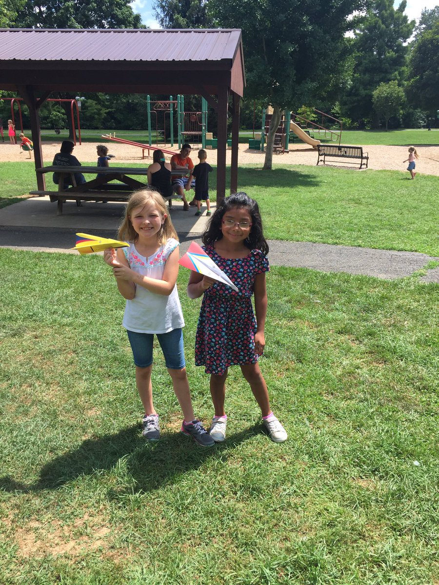 Lisa Halvis tweet media