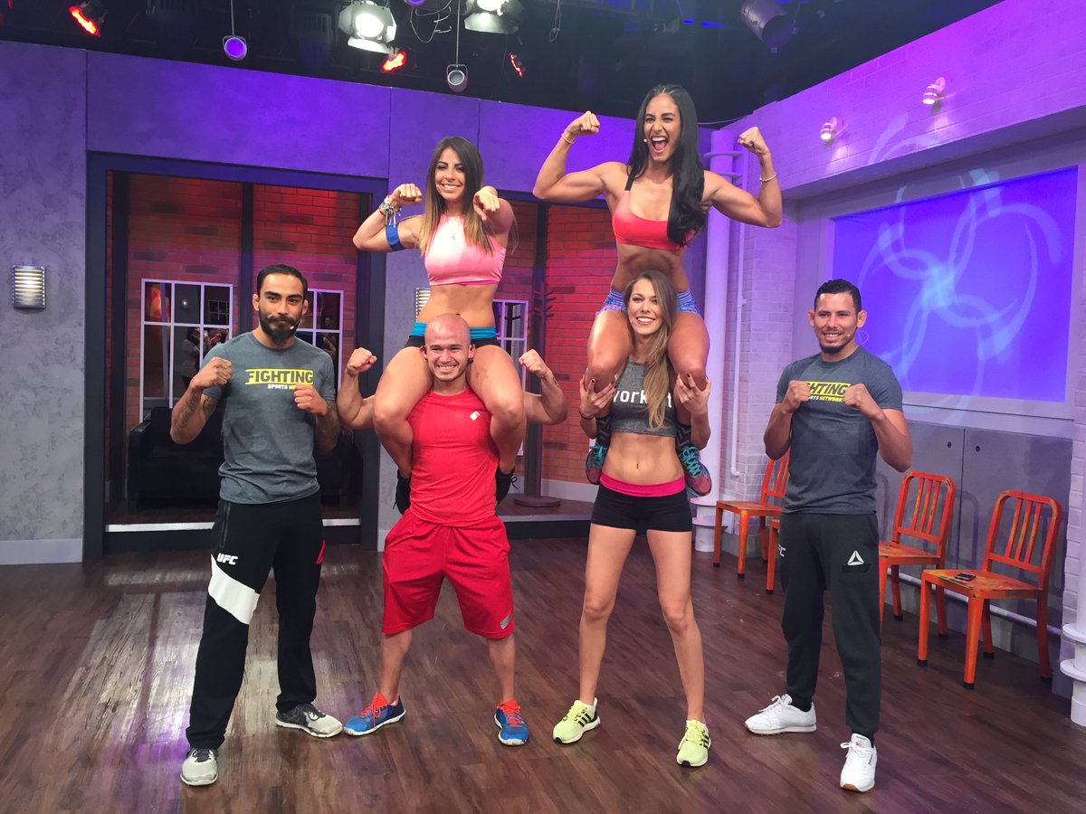 AdrenalinaSN's tweet photo. No se pierdan #ATL por @RMScanal, @DanielaFainus, @johasolano y @SoyBrunna, tendrán como invitados a @tecoDCzac y @BravoToroMartin 7:00 PM https://t.co/8ShOlqwIXe