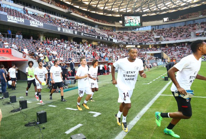 View image on Twitter