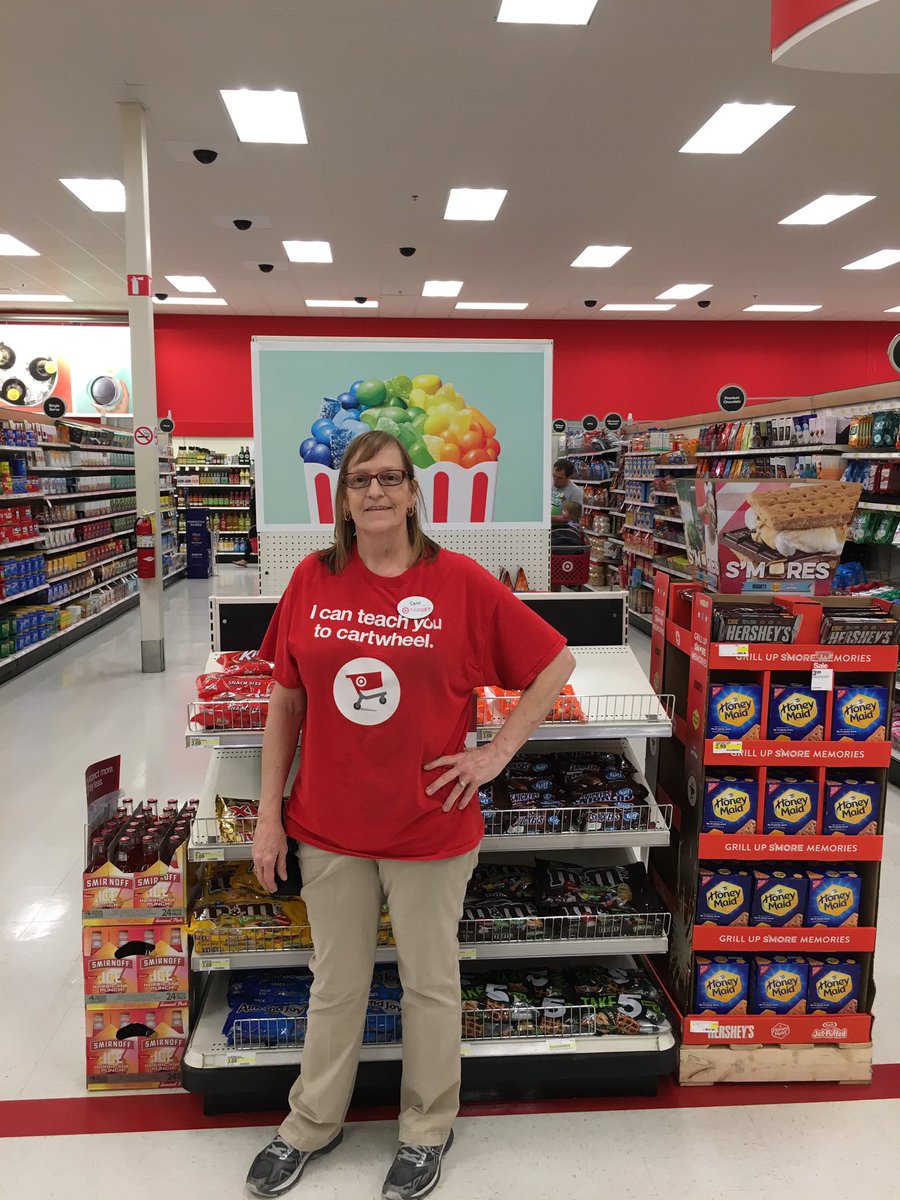 LayshaWard's tweet photo. Just met 2 @Target team members each w/over 30 yrs of experience in Shiloh, IL near St Louis. Carol &amp; Kathy are amazing champions of change! https://t.co/6DLKRrM6zT