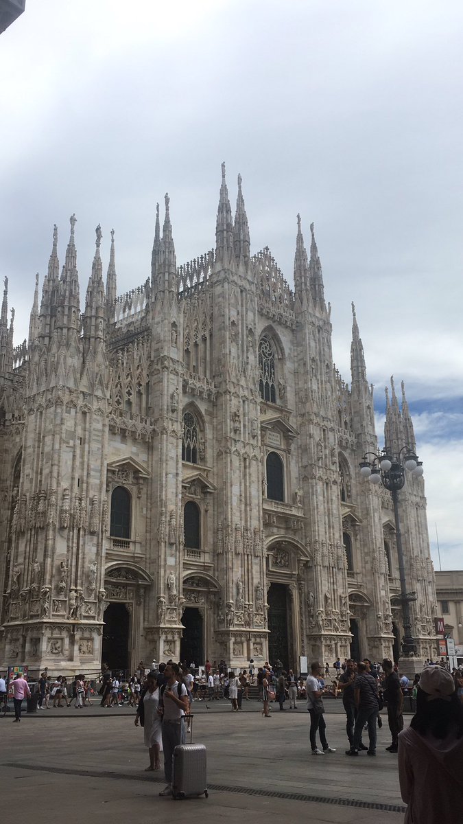 corvljne's tweet photo. Today #Milan🔥🤙🏻 https://t.co/744VVWIBoa