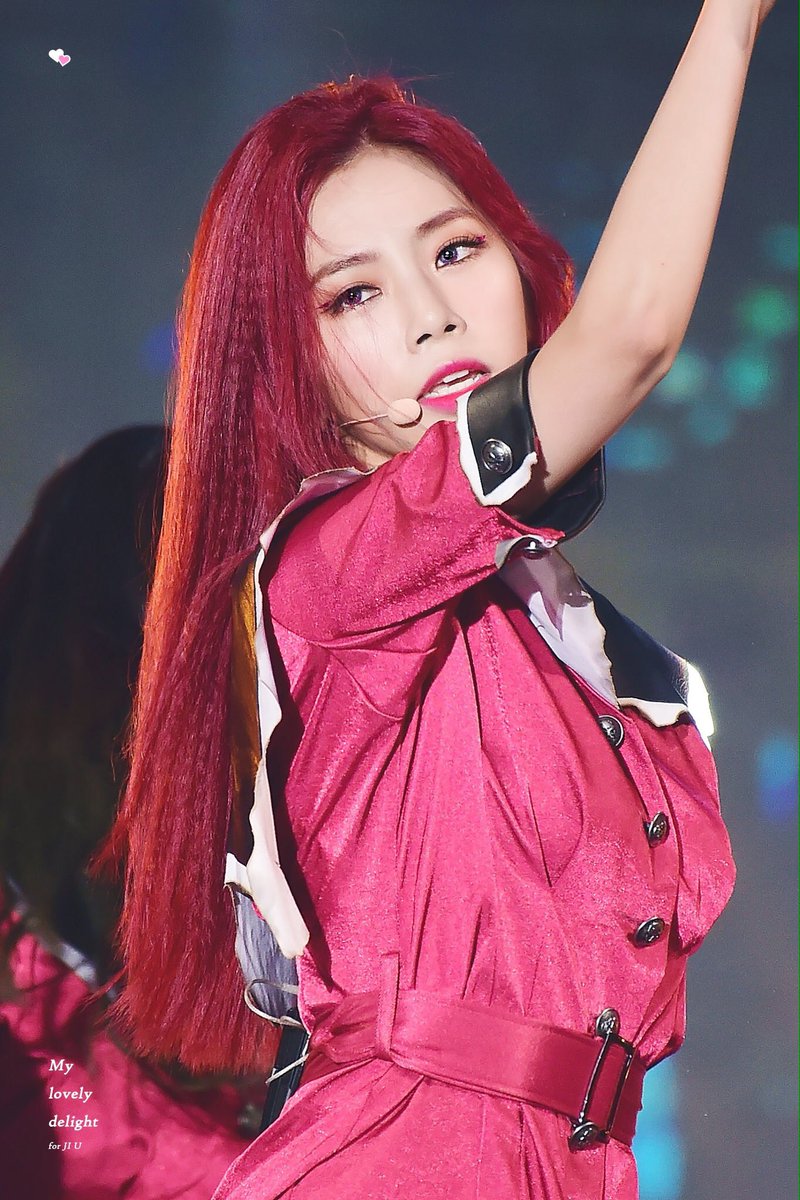 jiyoopics tweet picture