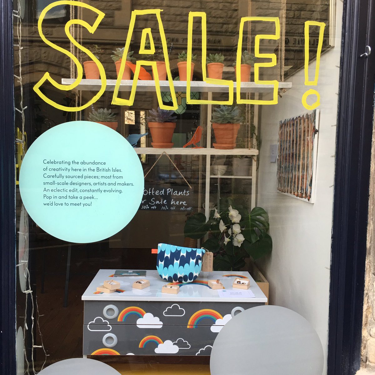 silverststudio's tweet photo. BIG SALE continues @silverststudio . Open Thursdays to Saturdays from 12 - 5 pm. @electricdaisyff @PihaShopBOA @DOGHOUSE_BoA @IdealBradford https://t.co/0YJRwaTeym