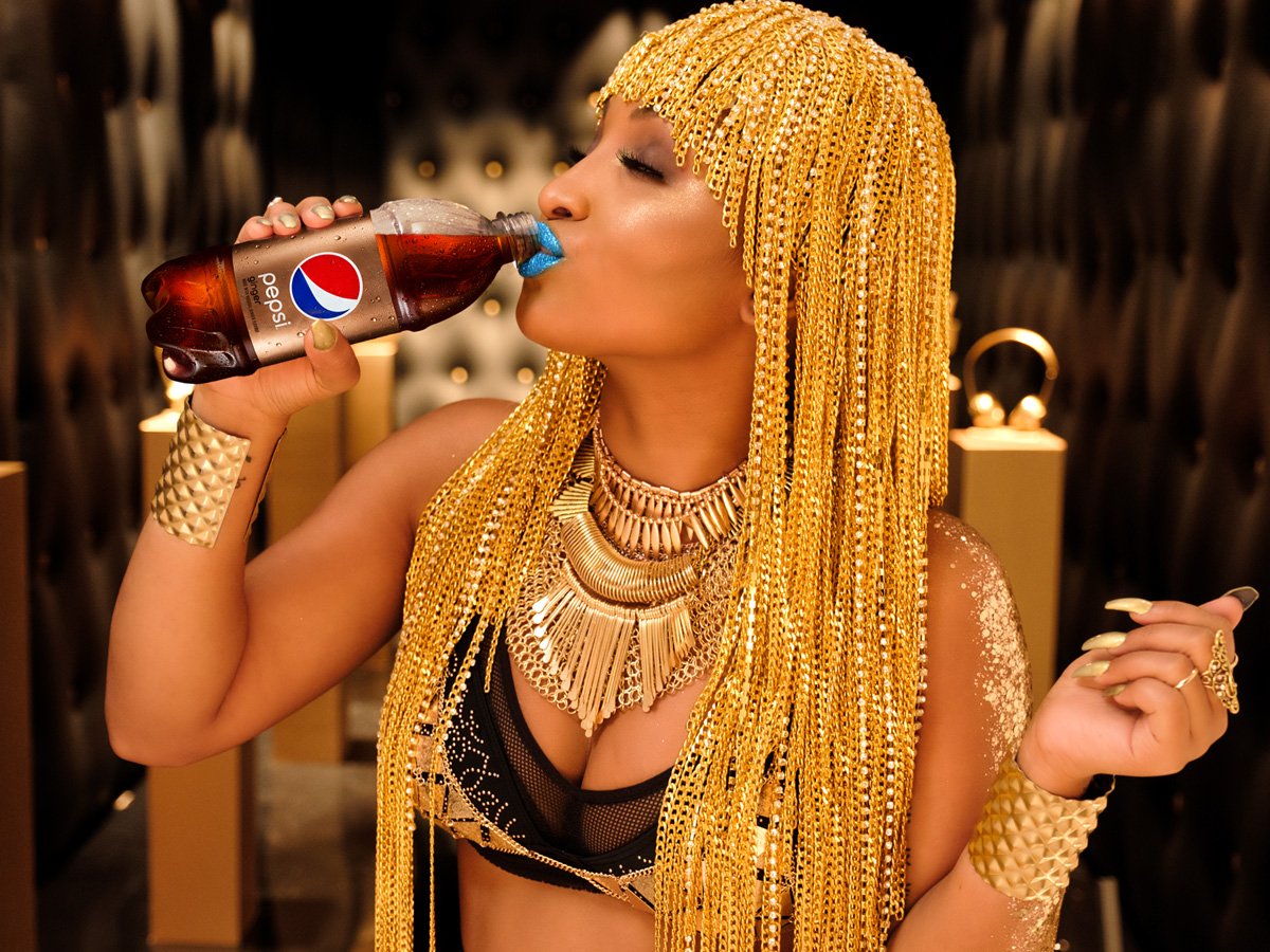 pepsijamaica's tweet photo. Shenseea and #PepsiGinger will be at Dream Weekend, will you? Come and #TastePureGold with #PepsiGinger! Stay tuned to win passes! https://t.co/JWsb604qqx