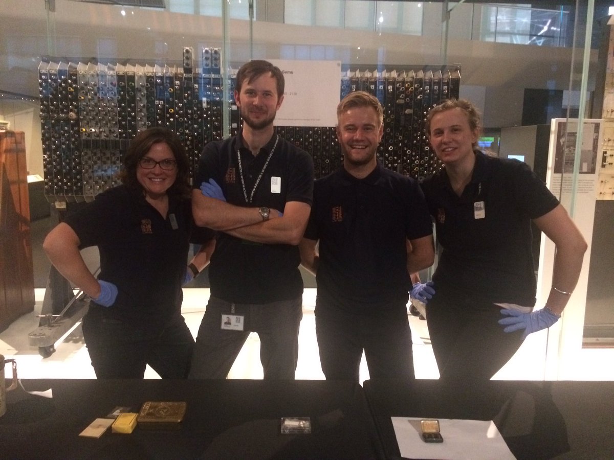 sciencemuseum's tweet image. Get up close &amp;amp; personal with WW1 objects from our archives with our curators in Information Age #hiddengems #objecthandling #SMLates