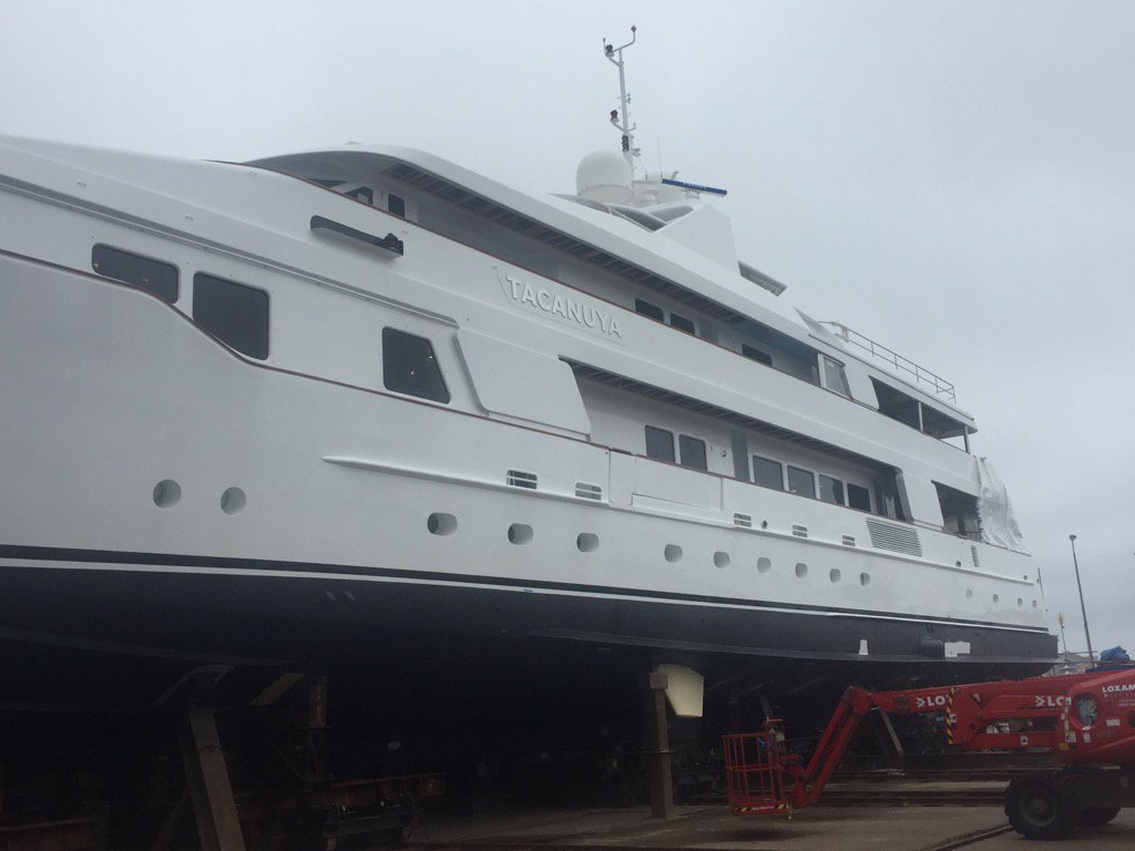 BurgessMarine's tweet photo. The team @BurgessMarine are preparing to launch a 57m Swiftship #Superyacht post #refit. Thanks @GS_Yacht_Spares. https://t.co/YvH7P1Y2Le