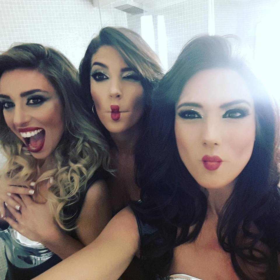 dannu66's tweet photo. 💣💣💣@babincakmarisa @majitosarasola @AnnaSavone 💎💃🎤🌟 #BBM @bbmmusica Tremendas, diosas y encantadoras!!!   #showbbm #singers #dancer 💖 https://t.co/fAvfyo0nX4