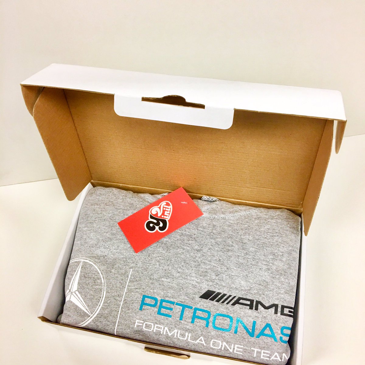 sudadera mercedes benz