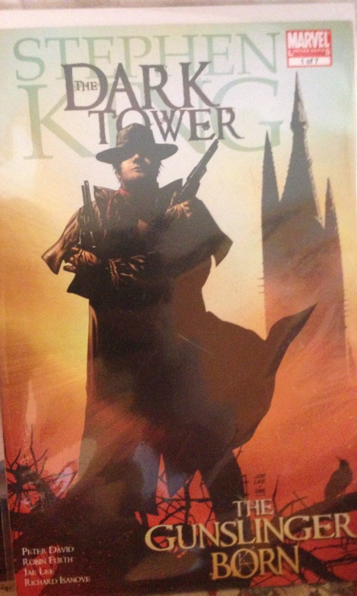 lollypony16's tweet photo. #comicbooktime 😍 Gotta love #marvel :) #stephenking #TheDarkTower https://t.co/4ZtvS0gFqk