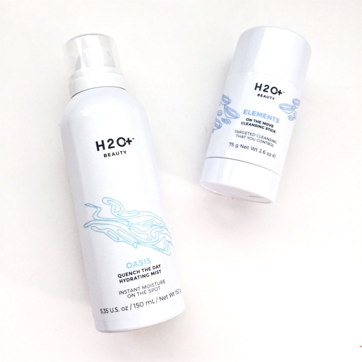 WeMakeBeauty_'s tweet photo. Beat the heat with @H2OPlusUSA’s Oasis Hydrating Mist and Cleansing Stick!

Keep it fresh with more #H2OPlus: https://t.co/vtALaG4fnK https://t.co/8Jrjlc77zV