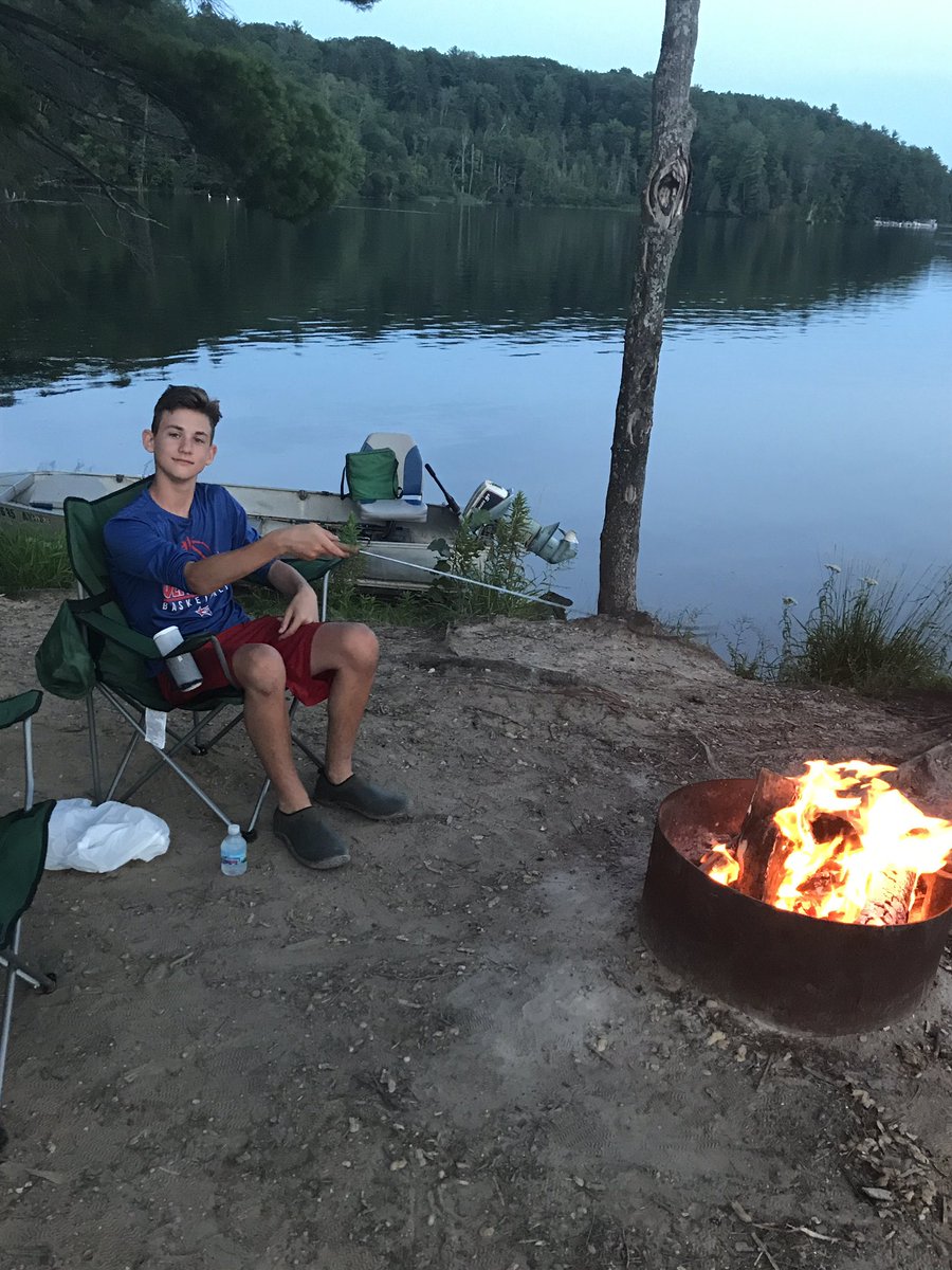 BrentCase1's tweet photo. Highlights of the Tippy trip w/ #LittleT$ -Ty had PB's on Perch & Pike. #ClintonRiverCharters https://t.co/N1pyiECMCP