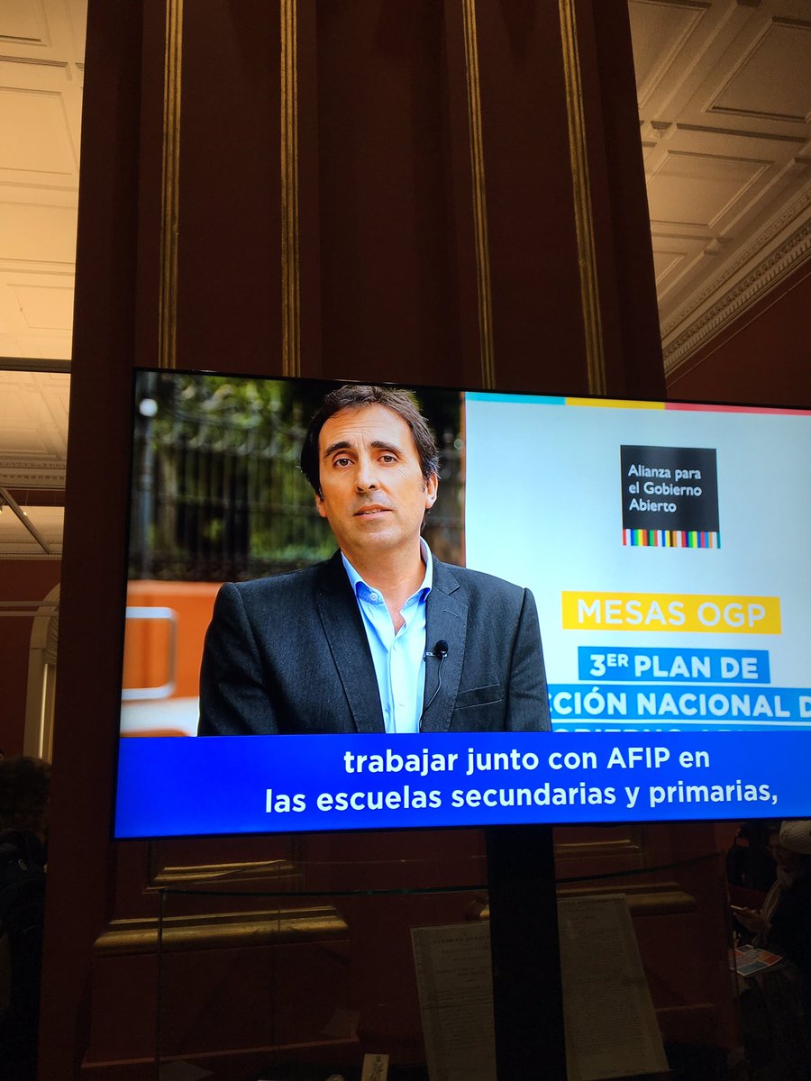 jpga63's tweet photo. Plan de acción #OGP2017 #Argentina incluye compromiso de #portal #transparencia para que ciudadanos sigan el #presupuesto y exijan #cuentas https://t.co/QzxaVJcb2c