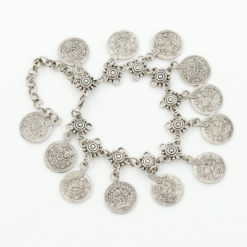 mya_yma's tweet photo. https://t.co/HeoaPGQTdY #onlineshop #myayma #bohostyle #festivalstyle #ibizastyle #anklets #fashion #jewelry #bohogirl #coins #gipsygirl #❤️ https://t.co/jJiTuv2X0I