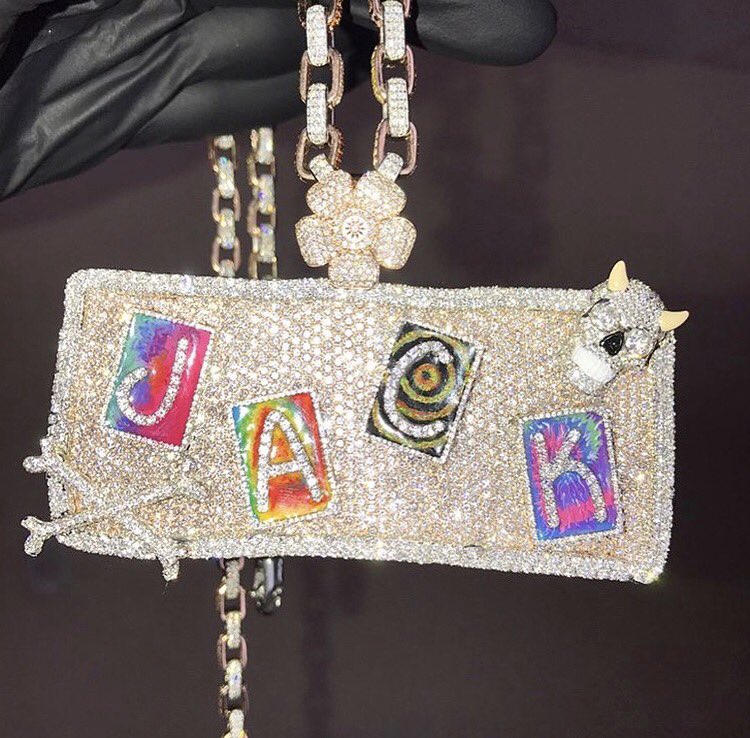 Rap Direct on Twitter: "Travis Scott wearing his new chain 💎🔥  https://t.co/4ADuPc4JN0" / Twitter