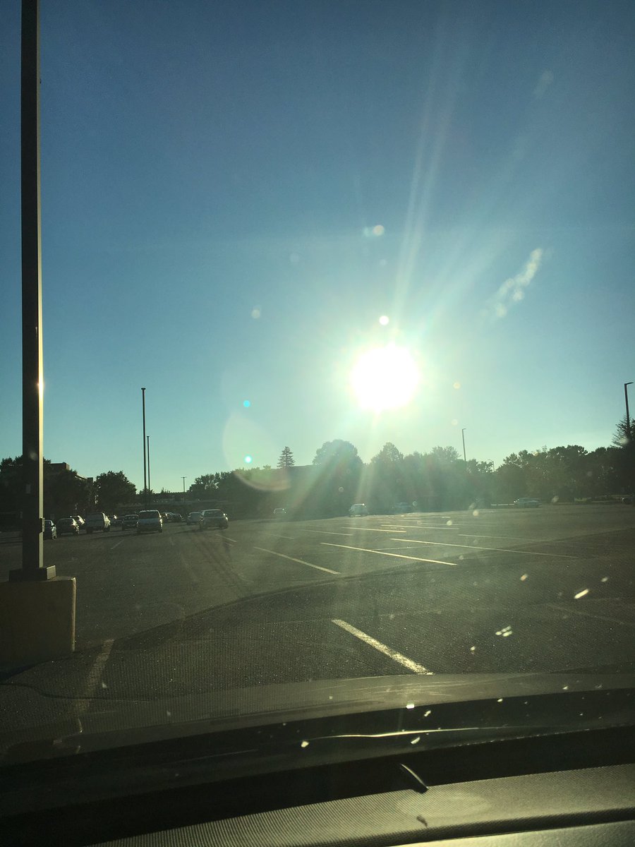 PattiStrukel's tweet photo. Two years of Wednesdays with a dashboard, windshield, and a Mankato sunset...done. #ChasingEdD https://t.co/oOBHA8X2id
