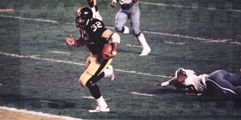 nflmx's tweet photo. 22 yardas recorridas y TD de Harris sobre @dallascowboys . Casi 4 décadas han pasado de aquel partido. ¿Sabes de qué te hablamos? #NFLRetro https://t.co/G3p2jyRycY