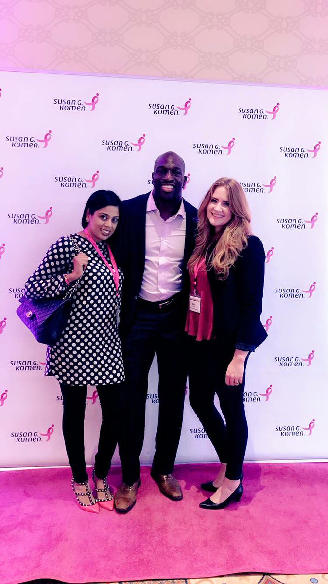 Walking the PINK carpet with <a href="/TitusONeilWWE/">Titus O'Neil</a> tonight at the <a href="/SusanGKomen/">Susan G. Komen</a> Awards Reception! #wwe #komen #makeyourlifesweeter #cottoncandy