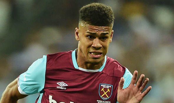 FootgossChamp's tweet photo. Widespread reports this evening say @WestHamUtd striker @AshFletcher___ is set to join @Boro after the 2 clubs agreed a fee #Rumour #Boro https://t.co/4NjYMUHS52
