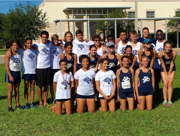 dphsXcTrack's tweet photo. DPHS at WOHS 2016. https://t.co/mdfqwKOHYU