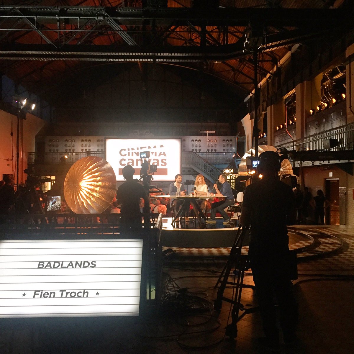 fientrochshome's tweet photo. Fien at Cinema @canvas_tv talking about #Badlands 🖤 https://t.co/ObruMoupw9