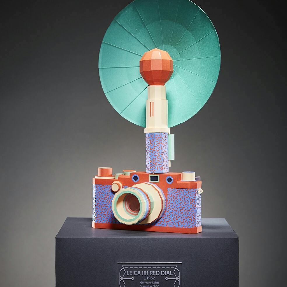 thisiscolossal's tweet photo. Vintage Film Cameras Meticulously Built From Colored Paper by Lee Ji-Hee https://t.co/rh8Xhqk4Xy https://t.co/jDEvawqZV0