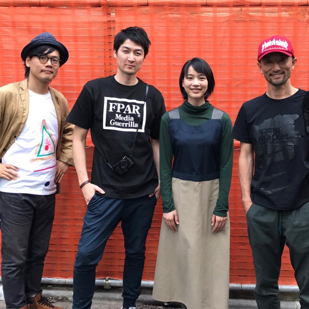 potechiemperor's tweet photo. おはようございます

クールビューティーのん✨
あまりにもカッコよすぎる😊
…からのスマイルのんちゃん✨

のんちゃんと記念撮影とは
あまりにも羨ましすぎる😄
記念撮影希望の人 多いでしょうね

#藤代冥砂 
#のん #のんちゃん #能年玲奈 #能年 

今日も一日お元気で。✨ https://t.co/Jt4qwANZ2P