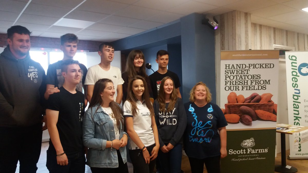 DofE_TDMS's tweet photo. Well done NCS Team Hawkeye, TDMS students raising just under £500 for local charity tonight! @TDMS_Evesham @EveshamJournal @TDMS_smsc https://t.co/hdmfPn2t5e