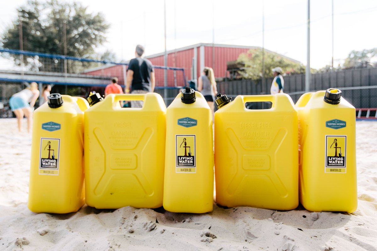 livingwater's tweet image. Join @WaterWorksYP at @Sideoutvbb and Serve the Thirsty! Play in volleyball or bags tournaments, or just watch! bit.ly/ServetheThirsty