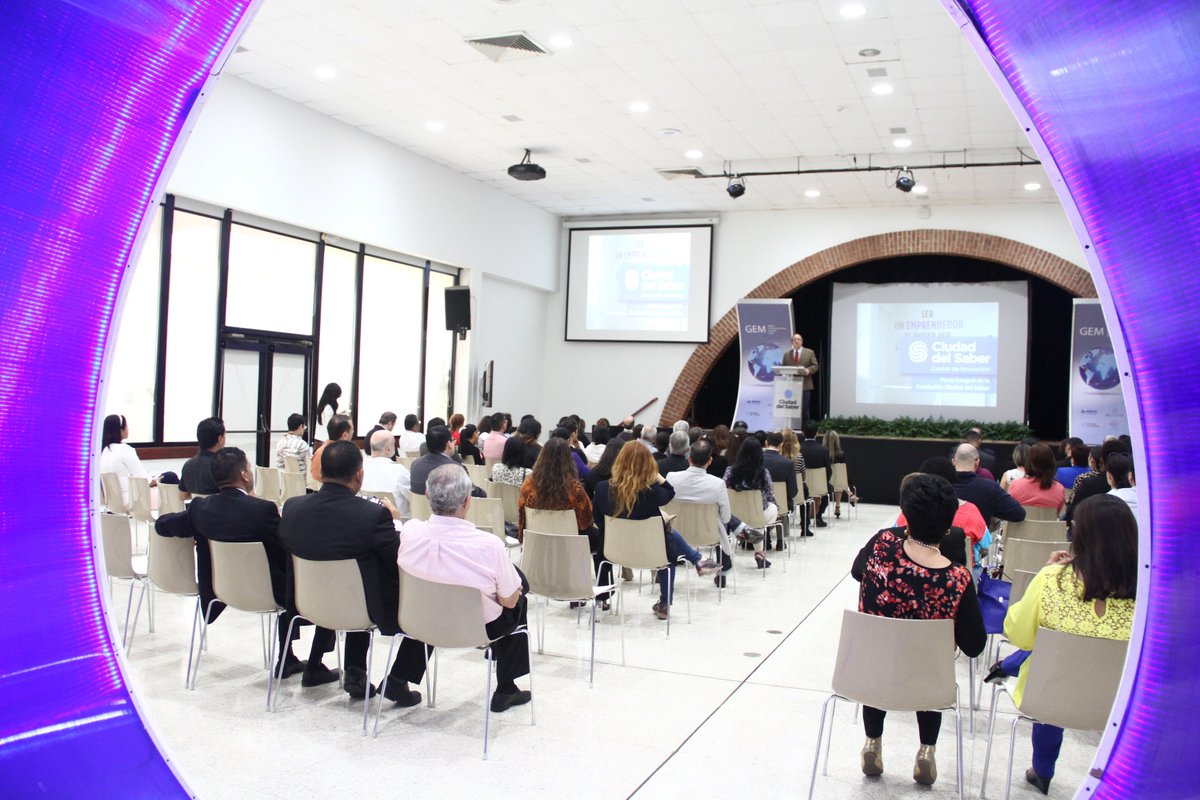 CiudaddelSaber's tweet photo. Hoy presentamos los resultados del #GEM2016 Panamá, estudio que mide el emprendimiento en el país https://t.co/kWTxC4aVlE https://t.co/eJWE0akfBQ