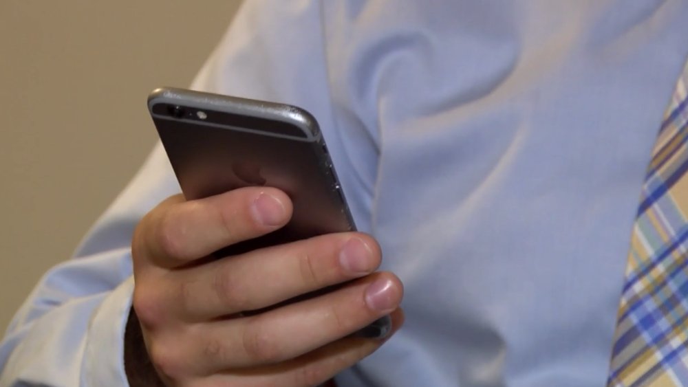 JerryMaidaMD's tweet photo. "A New Perspective: How digital devices affect our eyes" via @upnorthlive https://t.co/L2L6yjzDtJ https://t.co/Dbc4rAZnBu