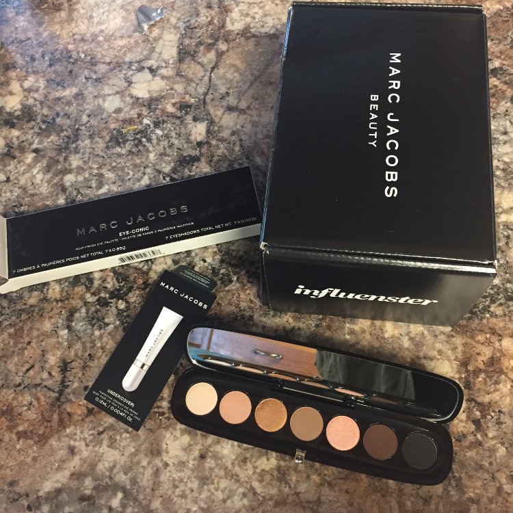 bris4kurios's tweet photo. It's here! @influenster #gotitfree @marcbeauty #thedressedeye https://t.co/Q0foGwCnDx