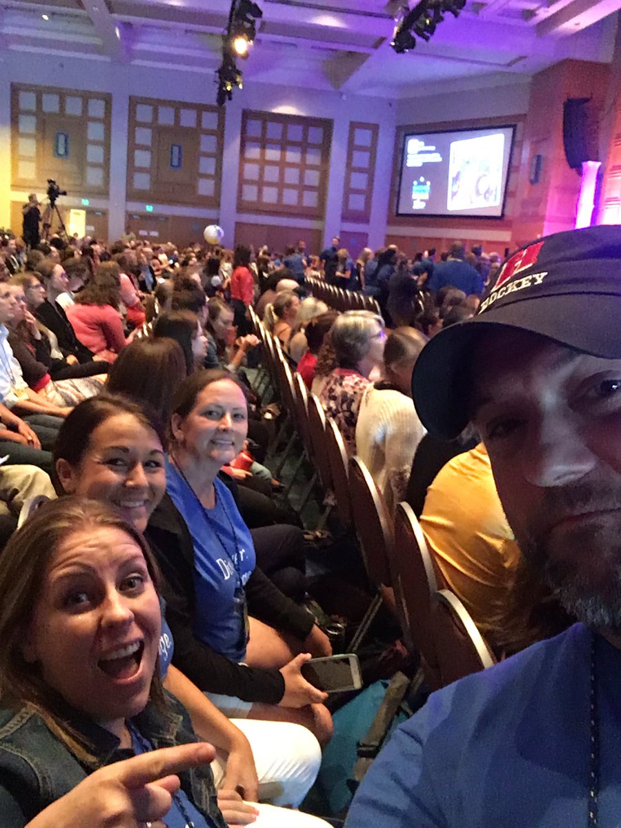 navarre17's tweet photo. @trinahaydenmtsd @lindseymoorewi #AVIDSI17 #HomesteadHS #mightyhighlanders https://t.co/BjYVHN4SIq