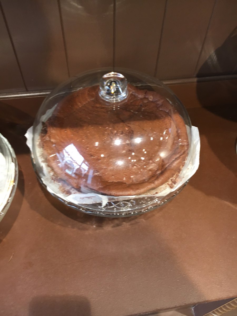 Aksum_Coffee's tweet photo. Come tomorrow to Aksum Coffee Galerie du roi OR rue des chapeliers to enjoy a piece of cake. They are delicious 😬 https://t.co/bT2Fl3j6vv