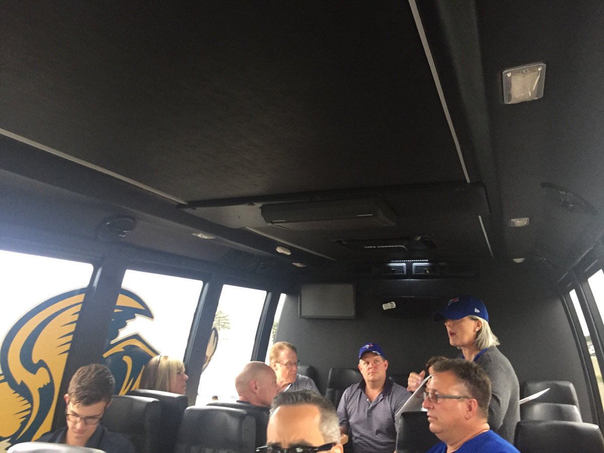 NDSkuse's tweet photo. Mixing business and pleasure with #B2BBank. Learning about leveraging on the way to the #BlueJays game! https://t.co/c7NfScgiIi
