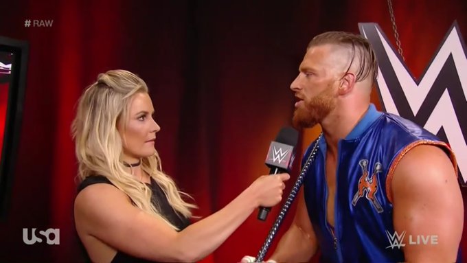 BrayWyatt5's tweet photo. Renee Young😍 https://t.co/Pzvnz7GGxl