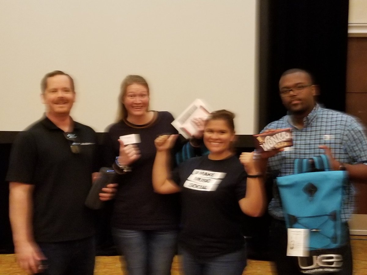 Attaccesryaccelrator tweet media