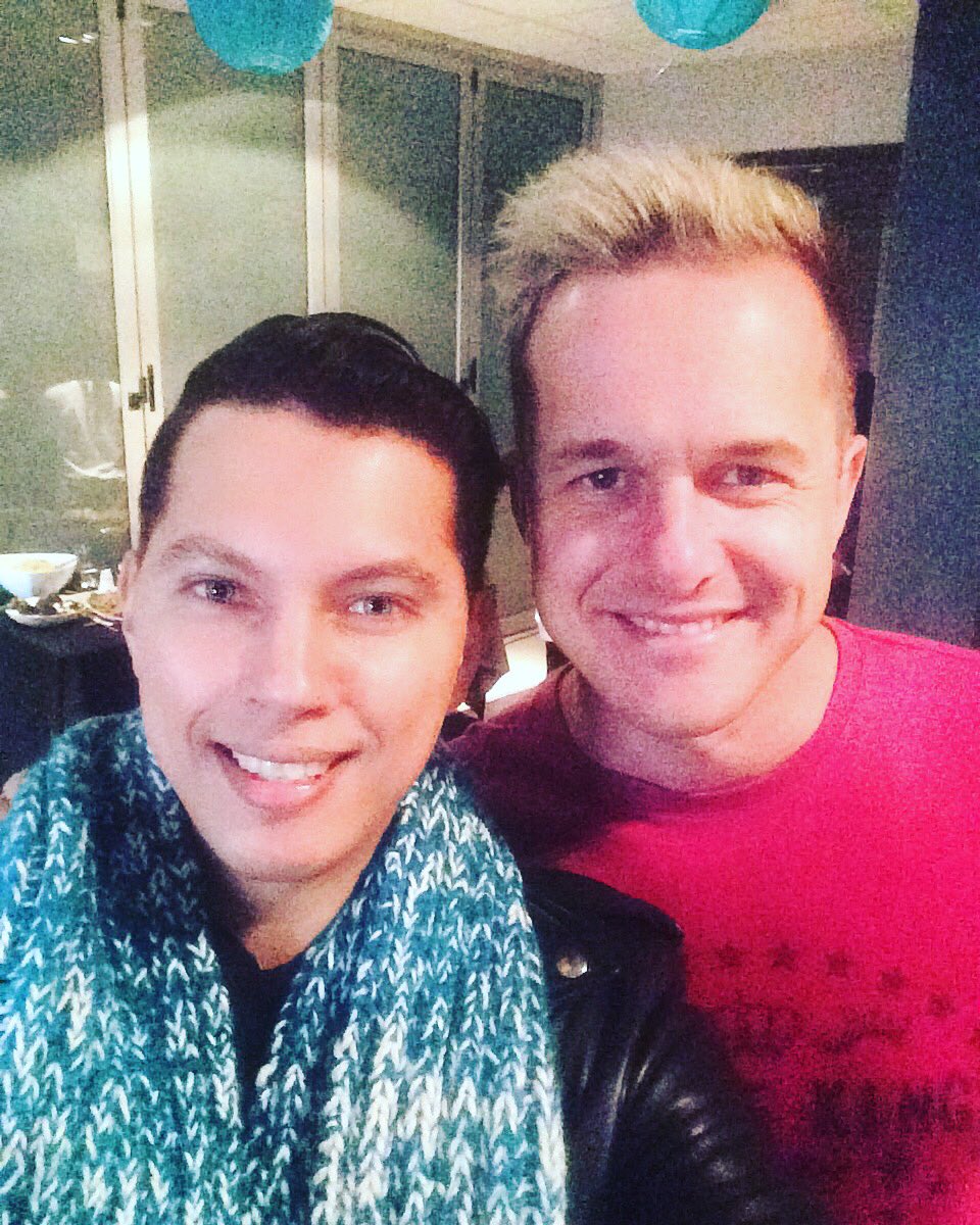 jarrad_ricketts's tweet photo. Me and @heinzwinckler ...what an experience sharing the stage with this huge talent! https://t.co/t0I1BTtijL