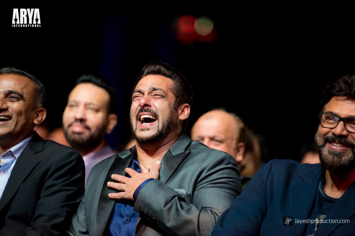 SalluLicious's tweet photo. 😍Utterly Dashingly ADORABLE…More pix of #SalmanKhan at IifaRocks&amp; #IifaAwards in #NewYork https://t.co/e3fQgb9TW8
#TigerZindaHai in #Morocco https://t.co/N99hzjnQhf