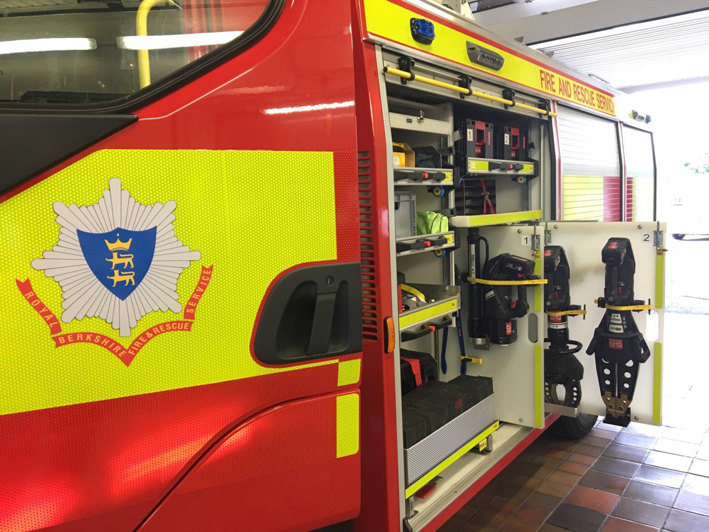 Also welcome on board <a href="/RBFRSofficial/">Royal Berkshire Fire and Rescue Service</a>, new "Black Series" E-Force 2 battery operated tools on your new appliances