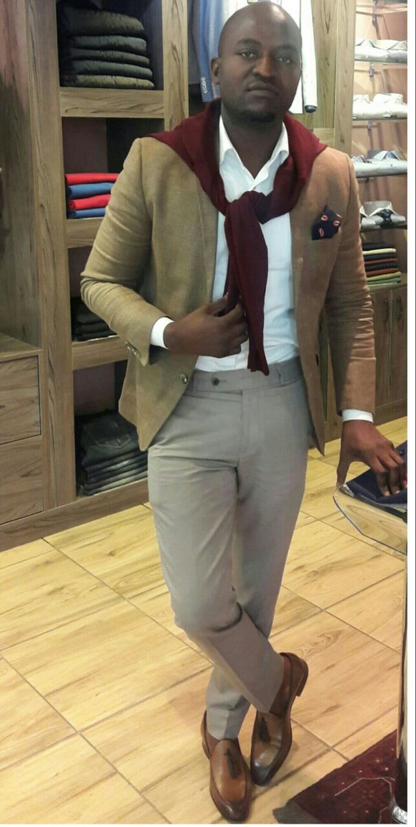 #thesuitlounge #fashioninrandburg #inrandburg#lookinggood