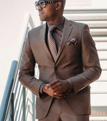 #thesuitlounge #fashioninrandburg #inrandburg#lookinggood