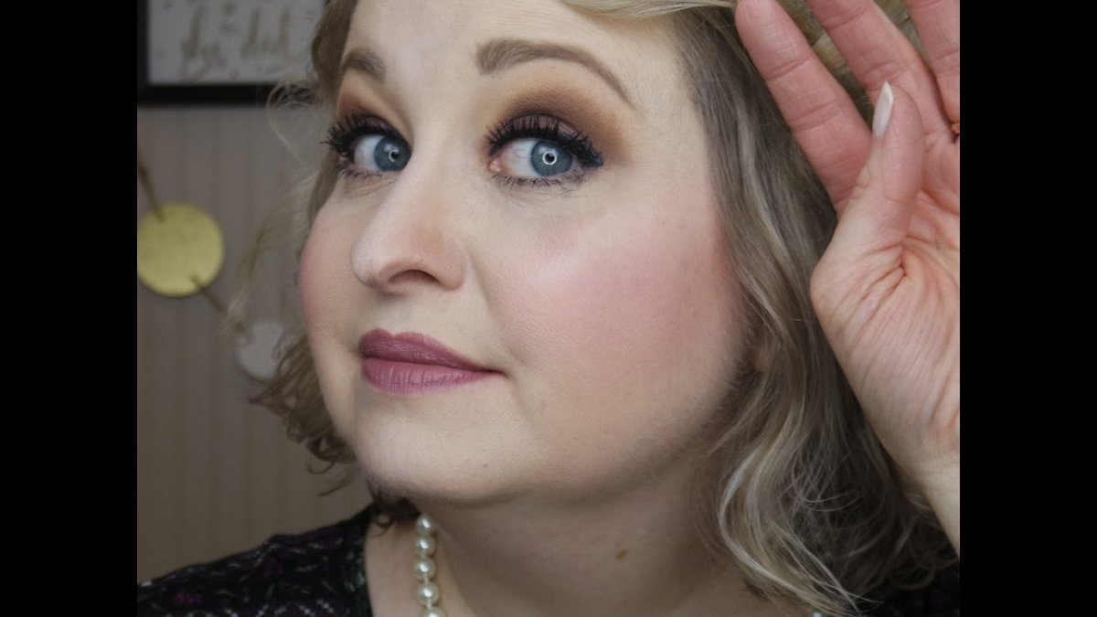 topklikml's tweet image. A Soft #Contouring ...
LINK: topklik.ml/2017/07/26/a-s…
#ContouringTutorial #Hightlighting #HightlightingTrick #MakeupTutorial #Beauty