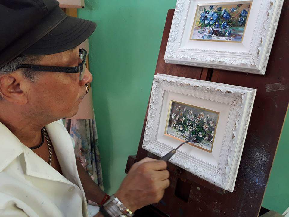 AliomarGuima's tweet photo. Sou natural da cidade de Canavieiras no Estado da Bahia, Brasil. Uma vida dedicada às artes plásticas. #BelasArtes #SBBA #ForJu https://t.co/TEoIJYCzcq