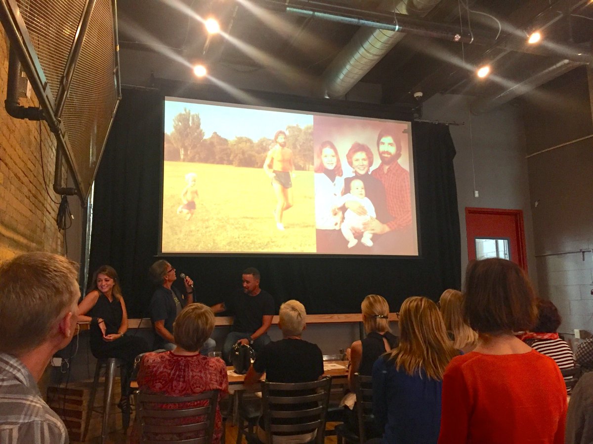 duffydesignx's tweet photo. Thanks @aigamn, @NeenahPaper &amp; @DayBlockBrewing for hosting lunch and major thanks to everyone at the overflowing event—Love this community! https://t.co/JrHKK1boku