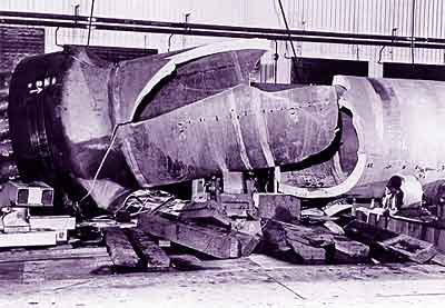 Enegrity's tweet photo. Photo from many years ago showing brittle fracture of a vessel under test. Fortunately these incidents are now rare. #api510 #api571 #ndt https://t.co/y658viwiQo