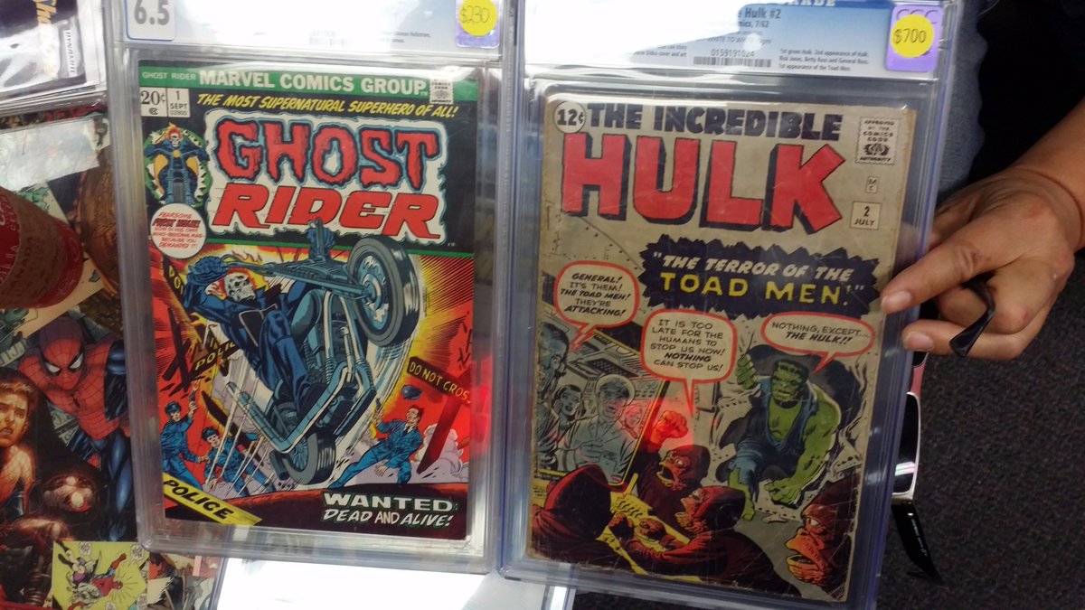 RolfePromoGuy's tweet photo. Hey #Calgary #ComicLove I gotta give a huge shout out to @alphacomics for hooking up @Todd_McFarlane #Spiderman and showing these off! https://t.co/uvYD1Dod57