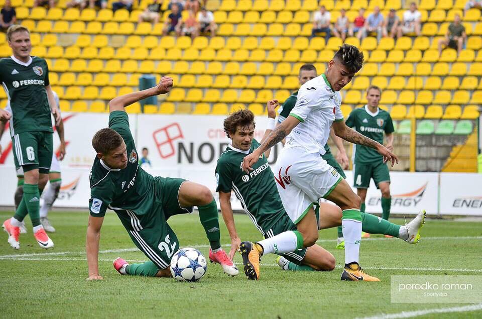 carrascal98's tweet photo. Seguimos pensado en el otro partido  y seguir mejorando ✌️✌️✌️ https://t.co/oaAVKAigTf